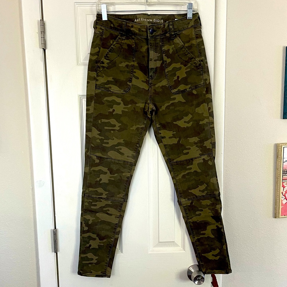 American Eagle Hi-Rise Jegging